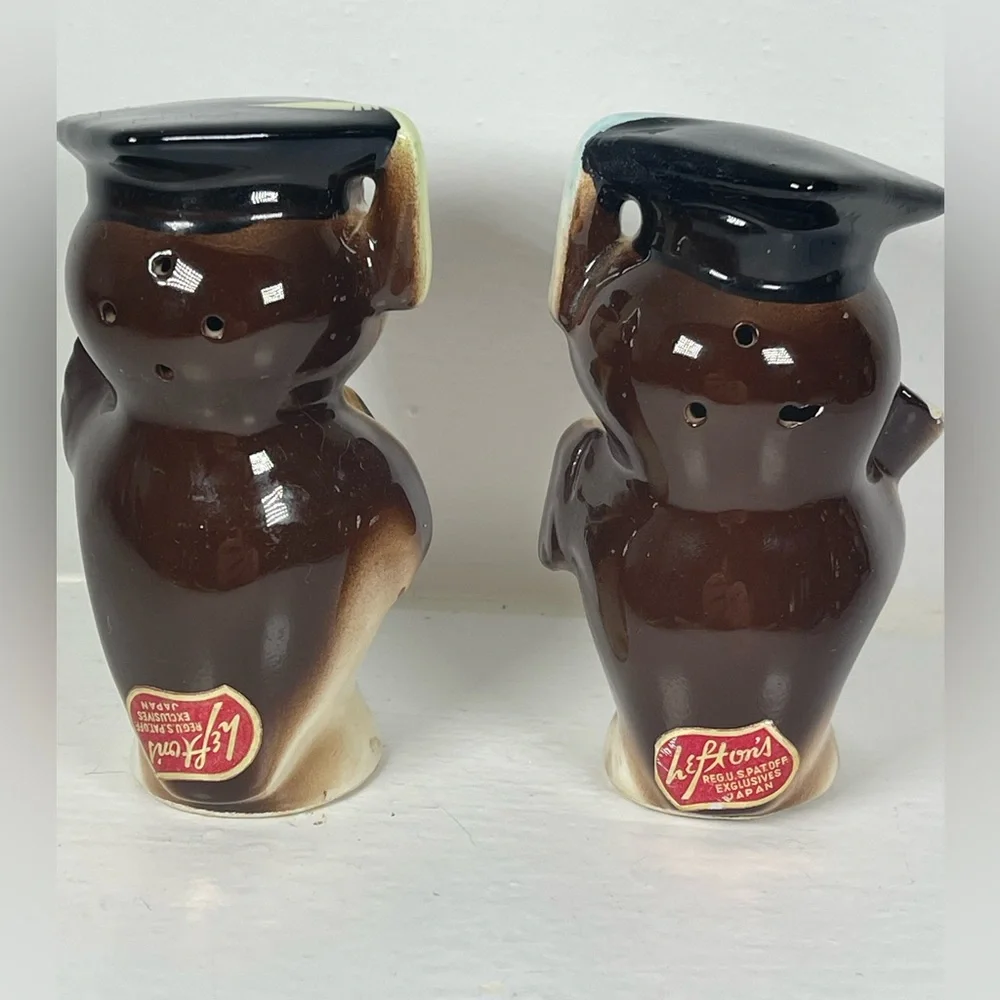 Lefton Vintage ceramic wise‎ owls salt & pepper shakers-Anthropomorphic-kitschy